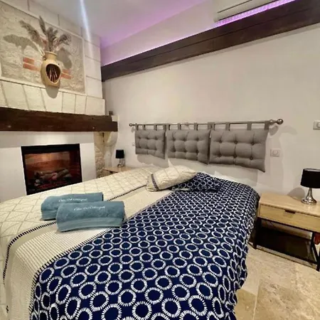 Casa de hóspedes Privative Jacuzzi Sauna De La Del Castagnol