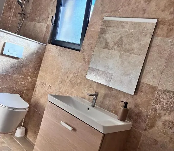 Privative Jacuzzi Sauna De La Del Castagnol Saint-Nexans